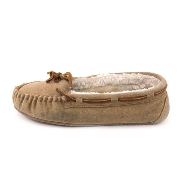 Minnetonka Pile Lined Hardsole Moccasin Slippers 9M - Picture 1 of 12